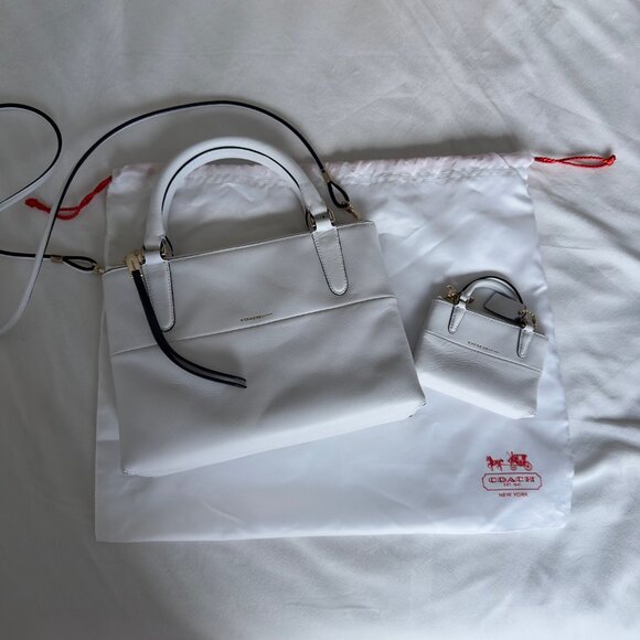 Coach Mini Borough Bag in White with Matching Mini Keychain Bag Charm - Picture 2 of 10